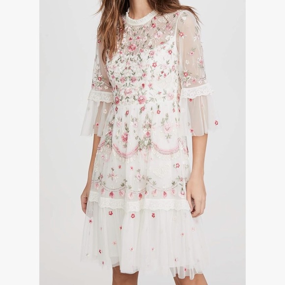 NWT Needle & Thread Butterfly Meadow Dress in Moonshine White. Size US 6. - Picture 4 of 9